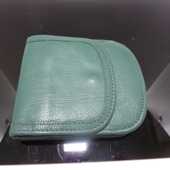 Taxi Wallet GREEN Soft Leather Compact Front Pocket Folding Wallet CARDS COIN - Picture 1 of 8